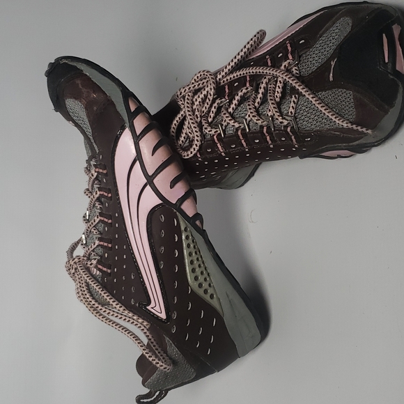 Puma Cell  Women's  Brown/Pink Running/Training - Picture 13 of 17